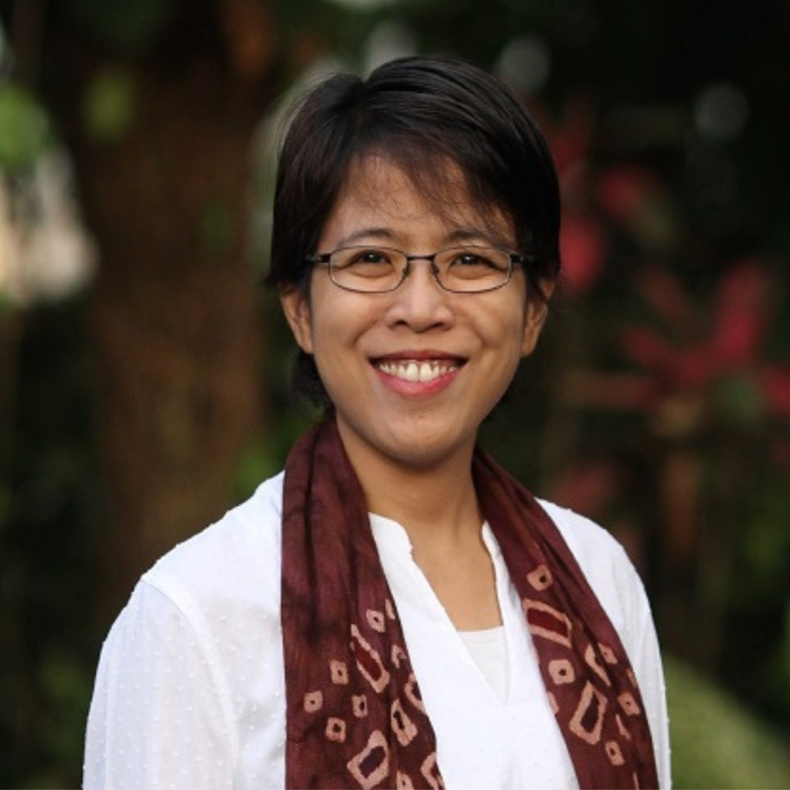 Dr. Finita Dewi, S.S., M.A.